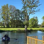 Domaene Kermen アパート