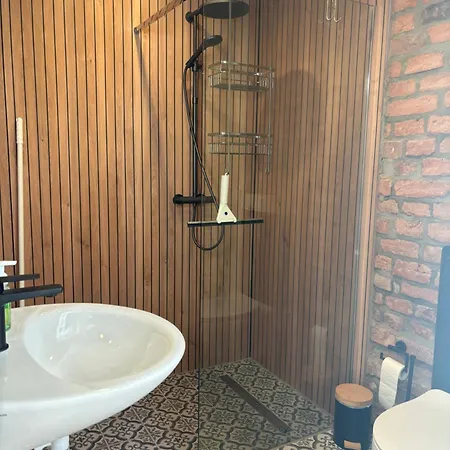 Domaene Kermen アパート *